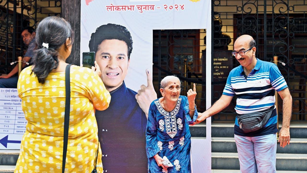 Mumbai turnout 47.5 per cent at 5 pm, could better 2019 numbers