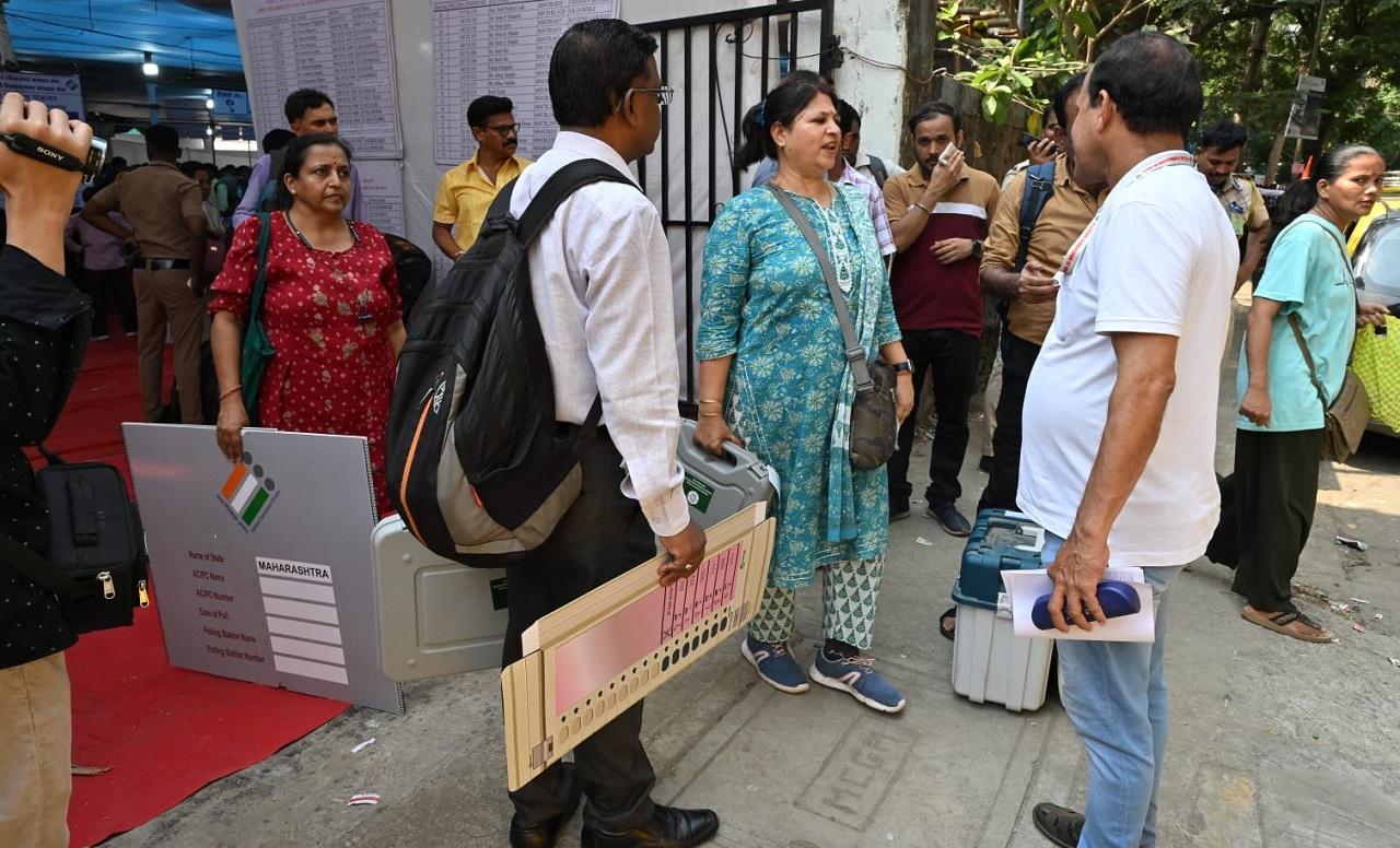 Lok Sabha polls in Maharashtra are being held in five phases: April 19, April 26, May 7, May 13, and May 20. 13 constituencies, including the six seats in Mumbai, are among the ones that will vote on May 20. The counting of votes will be held on June 4