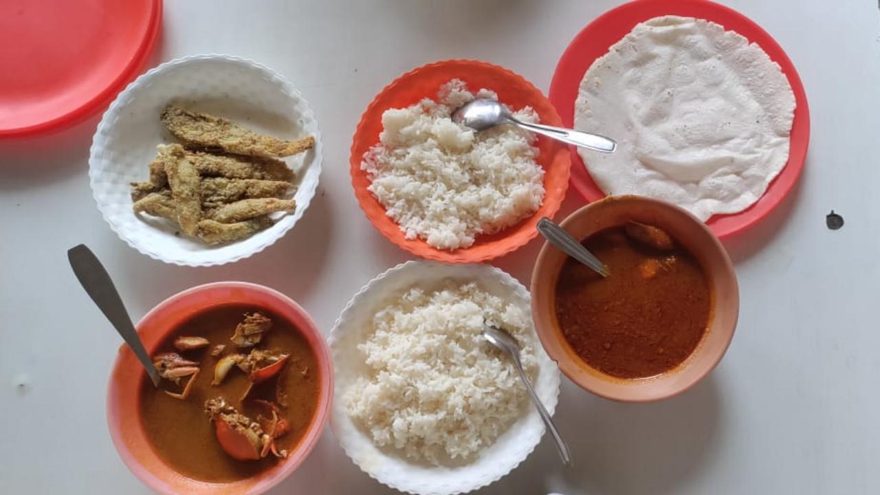 Eat local food Last but not the least, tourists who come to live in the hotels and resorts in Uttan Village can also eat local food either by ordering from locals like Sunita Farro on 7568620111. They can also ride or drive down the Uttan to Dongri road and look for a roadside stall on the right side run by Nixon Kinny and his family. Indulge in local East Indian food as they not only cook non-vegetarian options in seafood like crab, prawns and golden anchovies but also other kinds of specials that are reasonable and delicious as an average meal for two people would come up to Rs 600.