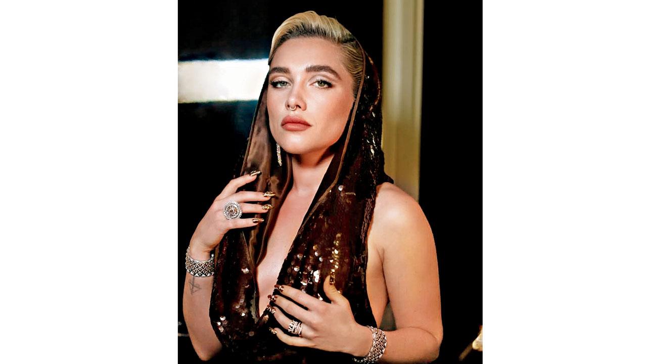 Florence Pugh wears a septum ring. PICS COURTESY/INSTAGRAM 