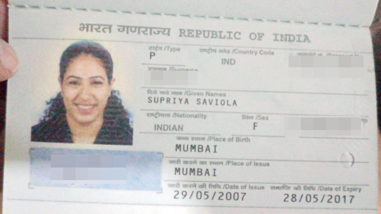 10-year-old pic of Pimenta on her passport