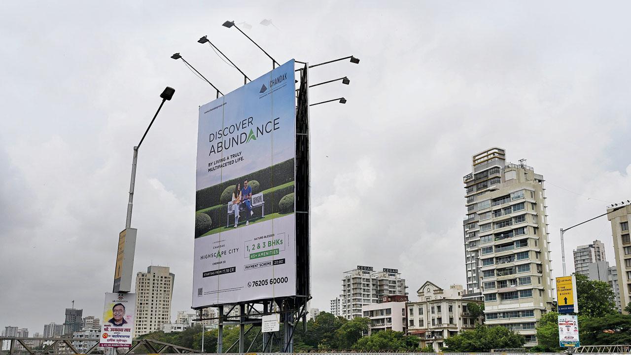 Ghatkopar hoarding collapse: 306 hoardings on rly land unauthorised; 45 of these are oversized