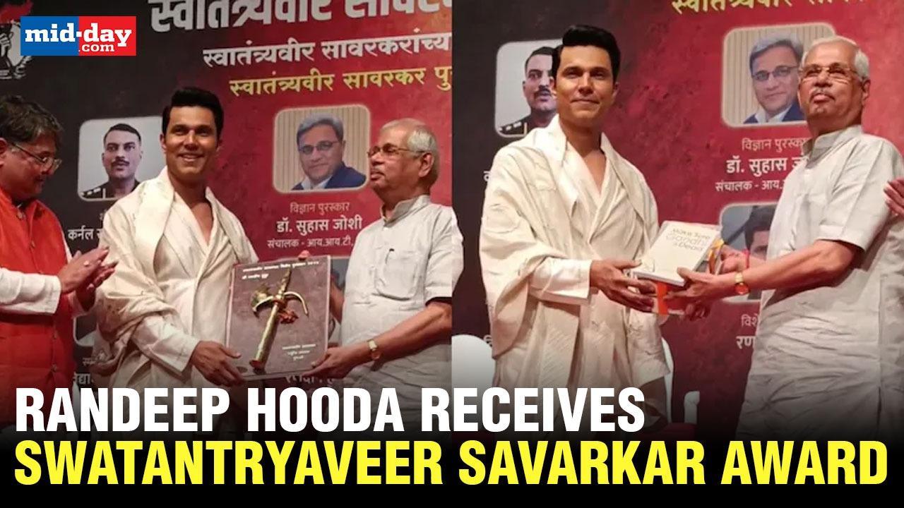 Randeep Hooda receives Swatantryaveer Savark Award