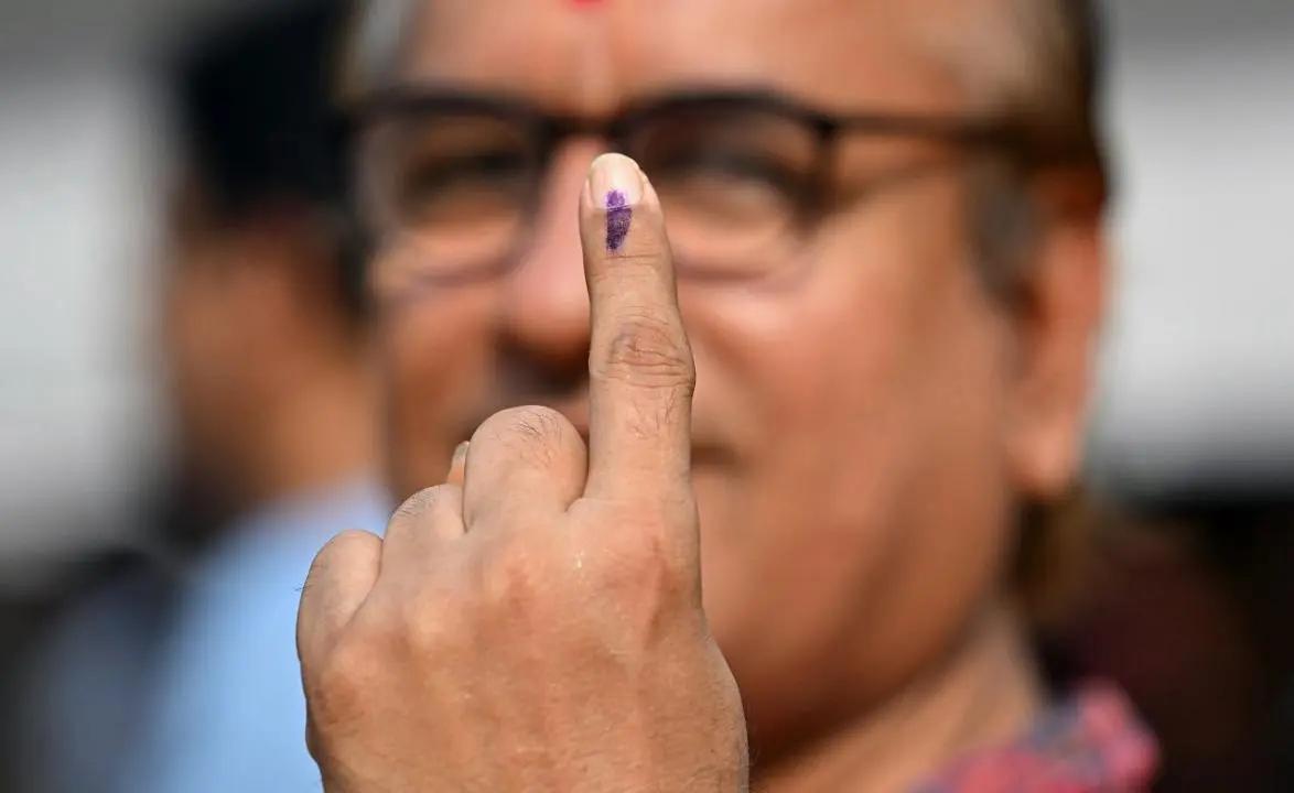 India General Elections 2024: 54.22 pc turnout in Maharashtra in 5th phase of LS polls
A voter turnout of 54.22 per cent was recorded in Maharashtra, where polling was held in 13 Lok Sabha constituencies, including half a dozen in Mumbai, in the fifth and final phase of India general elections 2024 in the state amid tight security on Monday, officials said, as actors, corporate leaders and prominent politicians came out to exercise their franchise....Read More