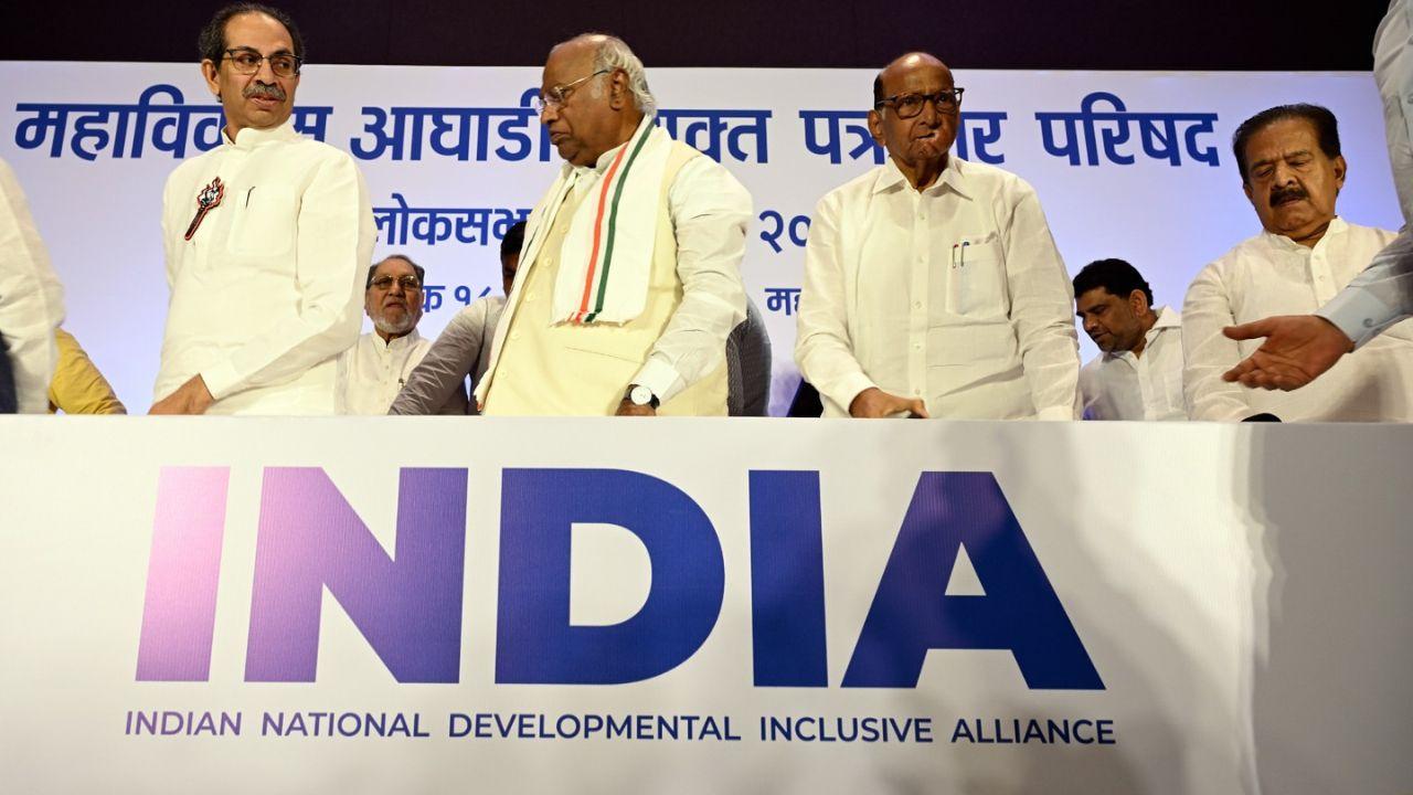 Kharge highlighted the Congress's role in enacting the Food Security Act, contrasting it with Modi’s claim of providing free ration. He pointed out that Congress has promised to increase the ration to 10 kg per person, aiming to ensure better food security for the needy.