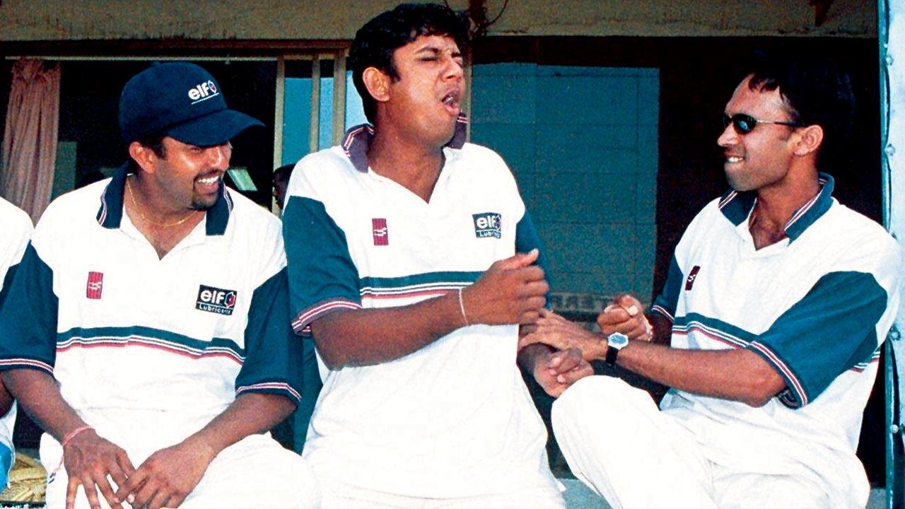 Jatin Paranjape (left), Sairaj Bahutule and Paras Mhambrey indulge in some leg-pulling. Pic/mid-day archives