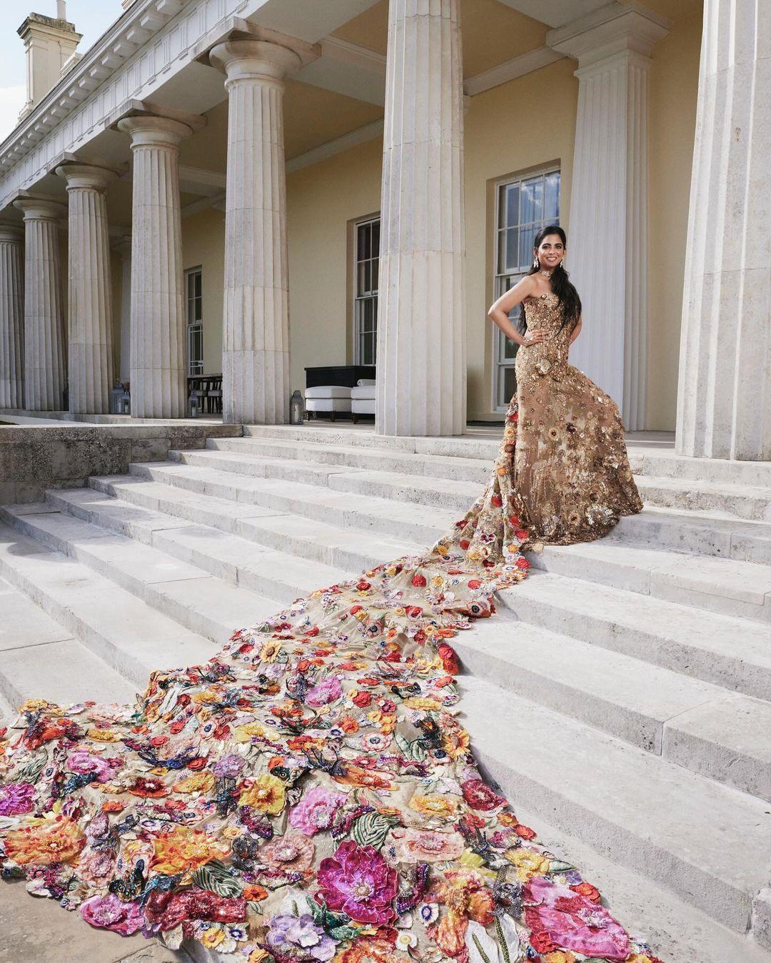 Isha Ambani, a MET regular, wowed in a hand-embroidered saree this year