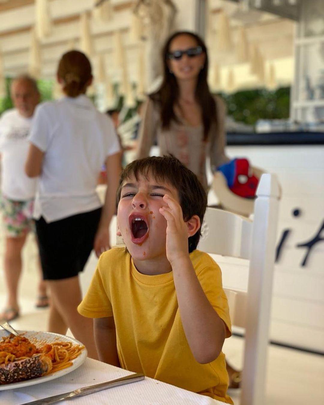 Haha, look at this foodie kid Taimur, who is enjoying the time of his life in Italy