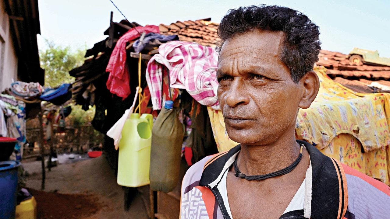 Babu Madi, a 55-year-old mason from Karambali Thakurwadi, wonders, “Do we even exist for the politicians and the state? No one ever visits our hamlets”