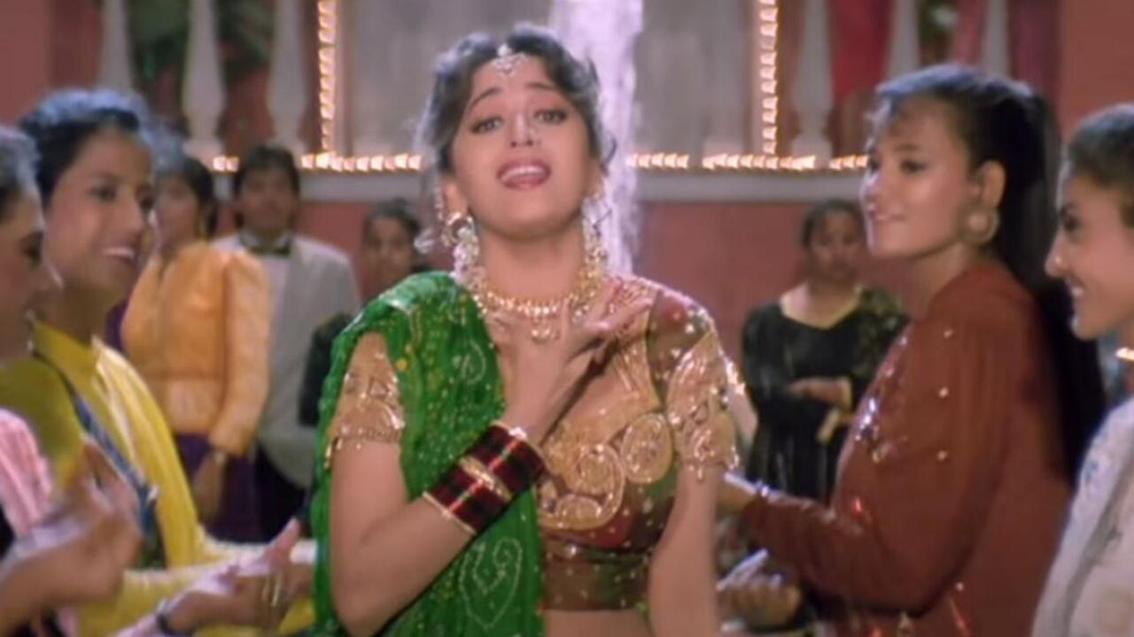 Chane Ke Khet Mein - Anjaam
Another chartbuster on the list is 'Chane Ke Khet Mein from the movie 'Anjaam' which was released in 1994. The actor's Infectious energy and graceful moves added to the popularity of the song