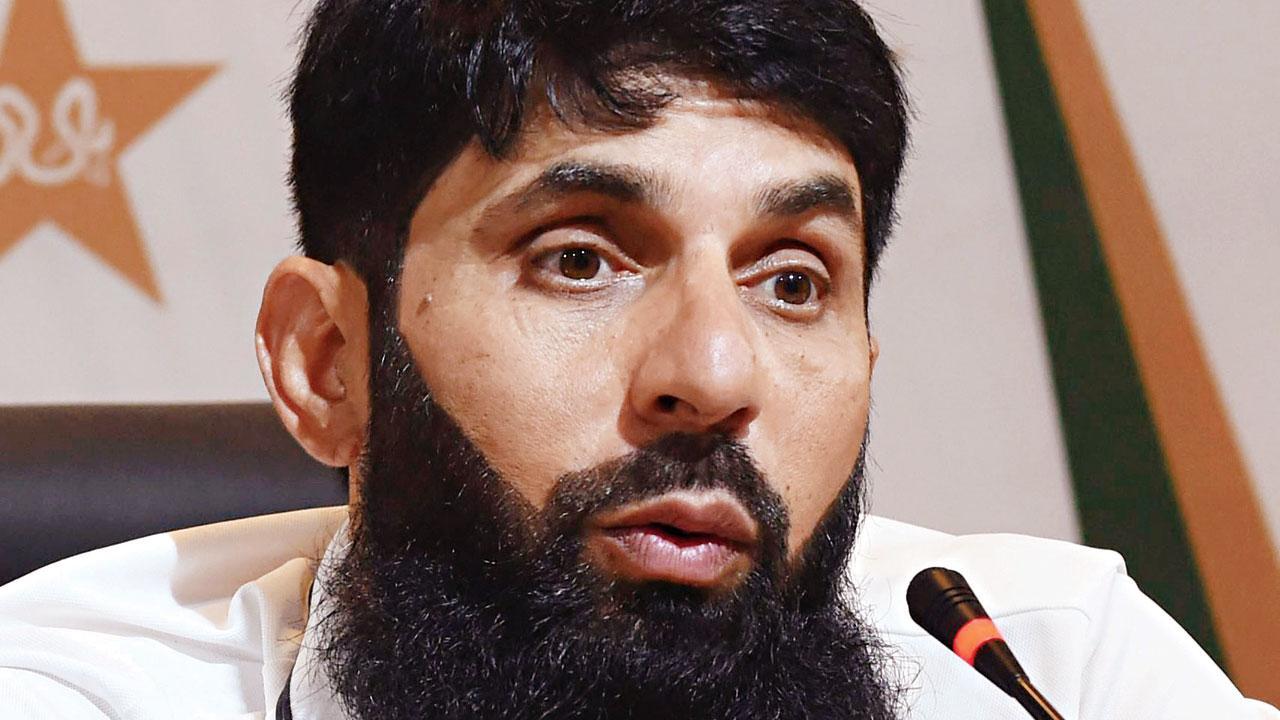 Pak have mental block over playing India in WC: Misbah