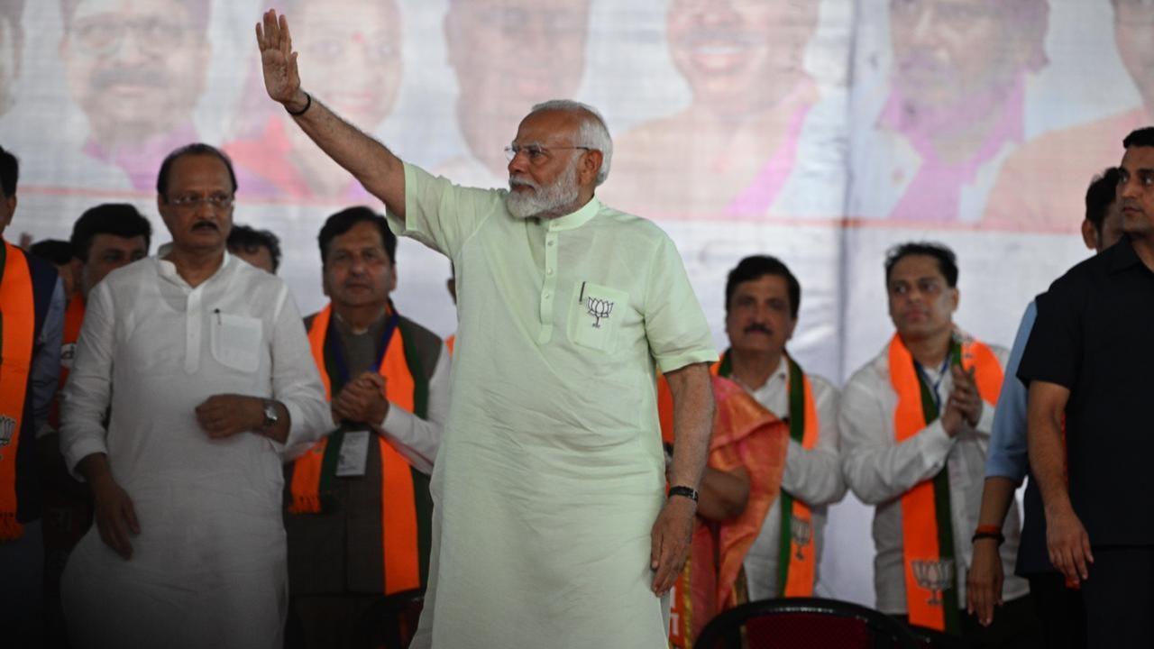 Mumbai LIVE: PM Modi addresses rally at Shivaji Park