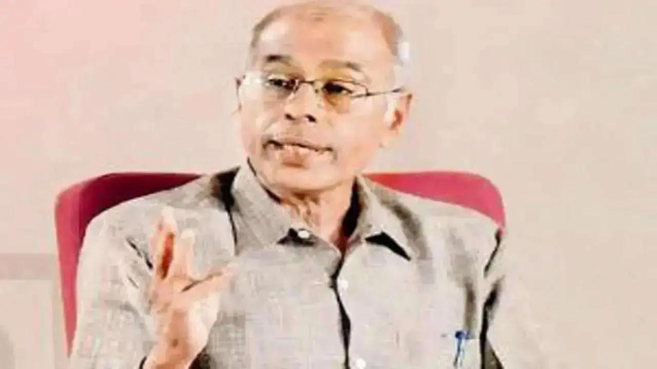 Mumbai LIVE: 2 get life imprisonment, 3 acquitted in Dabholkar murder case