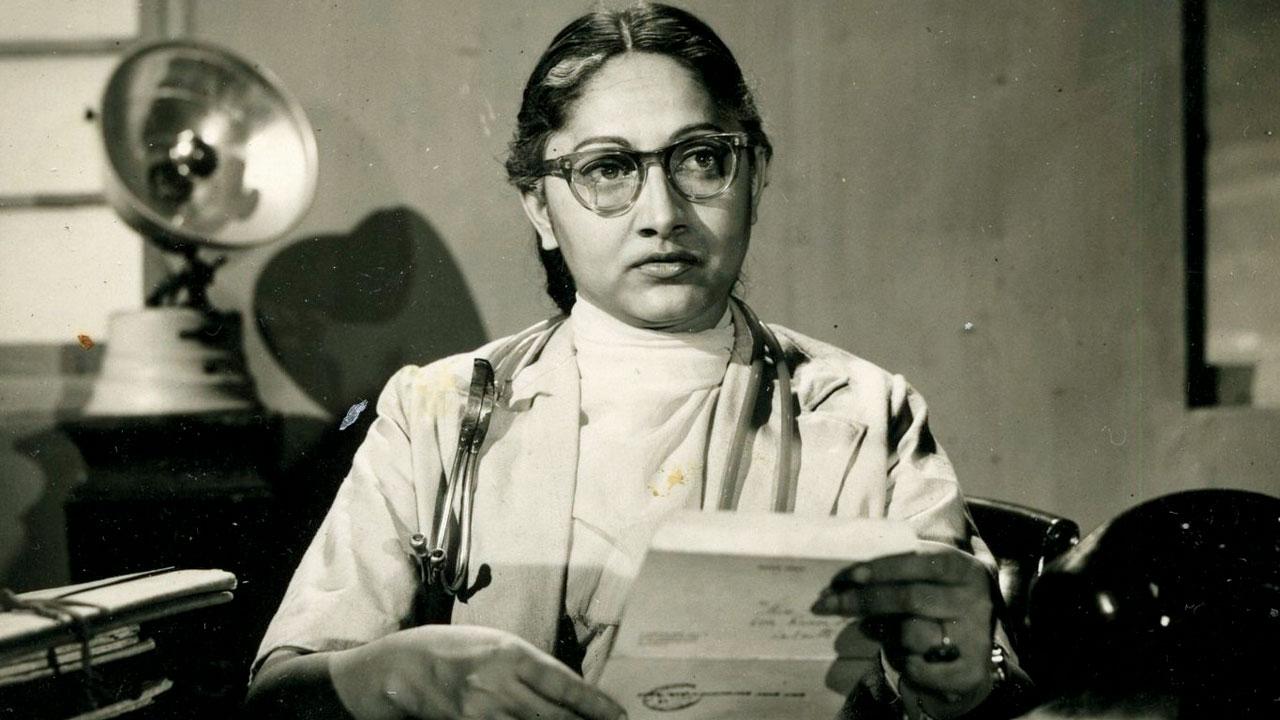 Chalachal, 1955. She starred in major and minor roles across 35 films, and came to be known for her layered performances and for championing the gaze and gait of a modern woman. Pics Courtesy/The Arundhati Devi Family Trust and Gallery Rasa, Kolkata