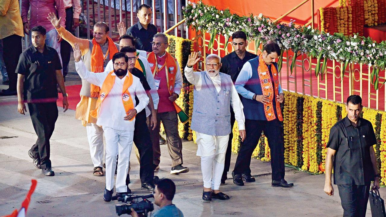 PM Modi's road show in Mumbai: ‘Modi is like Hanuman, carrying Sanjeevani mountain all alone’