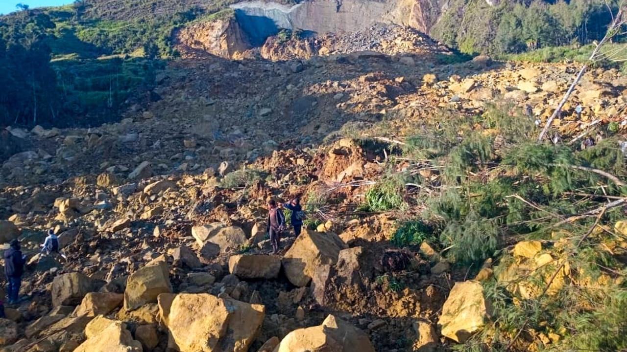 IN PHOTOS: More than 100 killed in massive landslide in Papua New Guinea