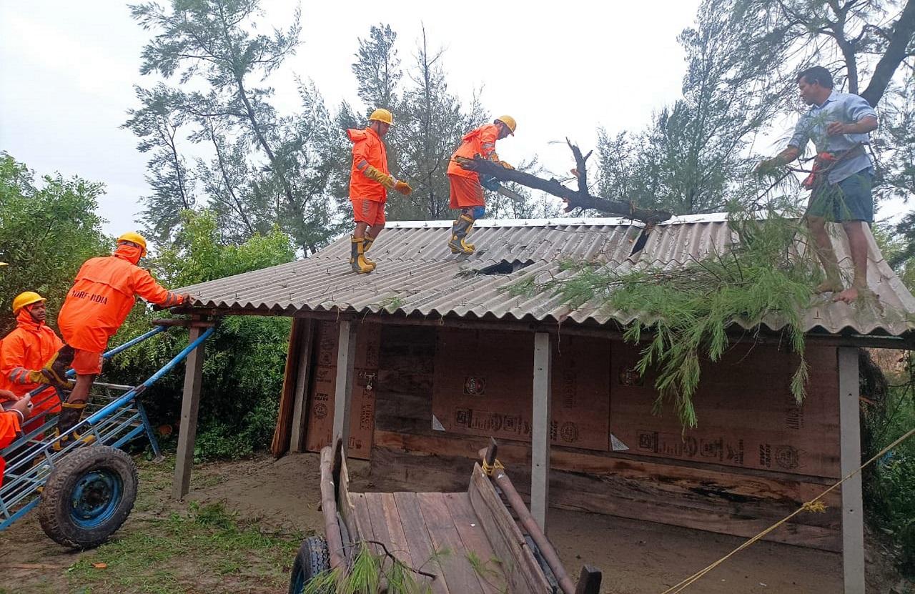 The India Meteorological Department (IMD) informed that severe cyclonic storm Remal has weakened into a cyclonic storm in the early hours of Monday, and is expected to gradually weaken further