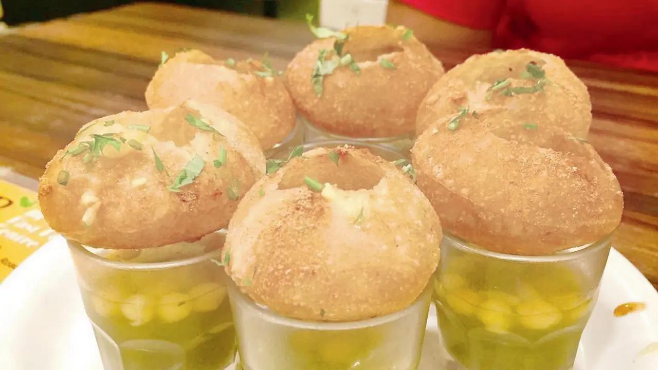 Pani puri shotsAt DPs Fast Food; outlets at Dadar, Chembur and Matunga.Call 2224145326Cost Rs 60