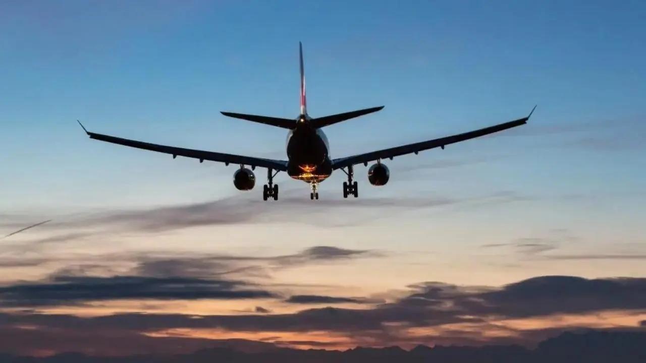 Twelve people injured after Qatar Airways plane hits turbulence on flight