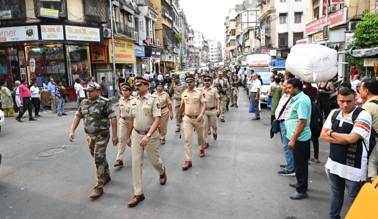 Heavy security checks in Mumbai ahead of fifth phase of voting