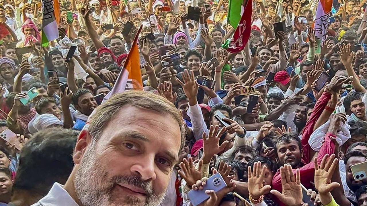 Rahul Gandhi reiterated the promises made by the Congress and appealed to vote for the party's candidate. 