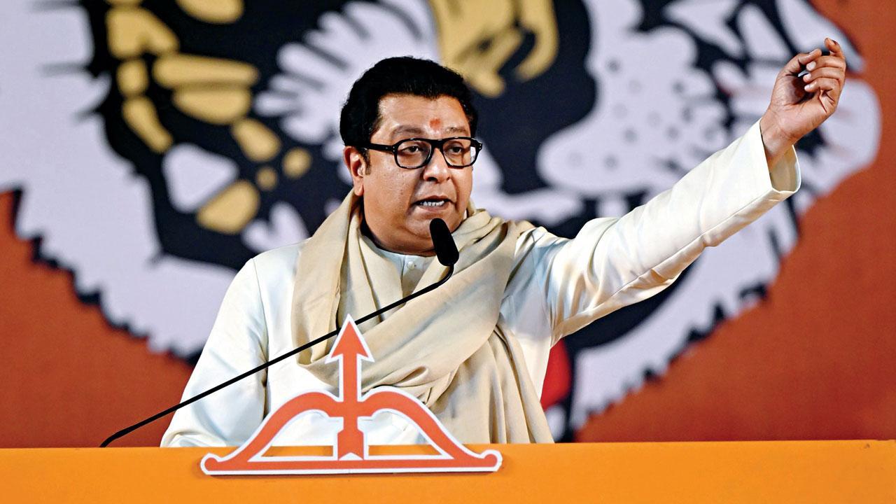 No real issues to discuss so people are mudslinging, says Raj Thackeray