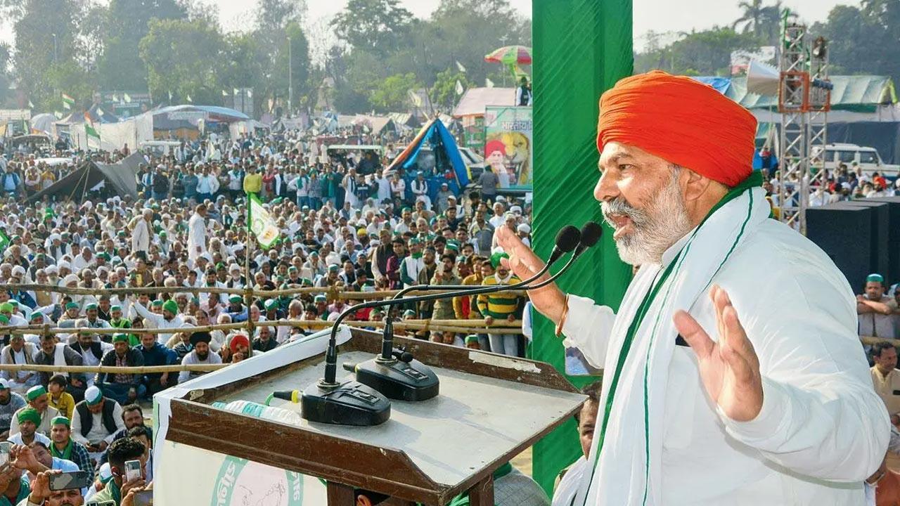 Vote for candidates who can defeat BJP nominees in LS polls: Farmer leader Rakesh Tikait