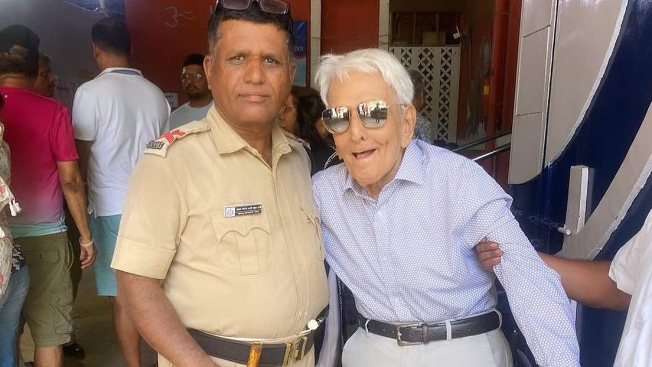 Ranveer Singh's 93 years old ‘rockstar nana’ votes during fifth phase