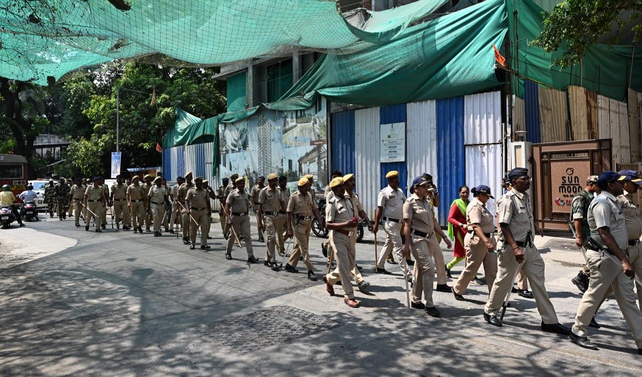 Mumbai South constituency is set to witness an intense battle between two factions of the same party, the Sena vs Sena battle