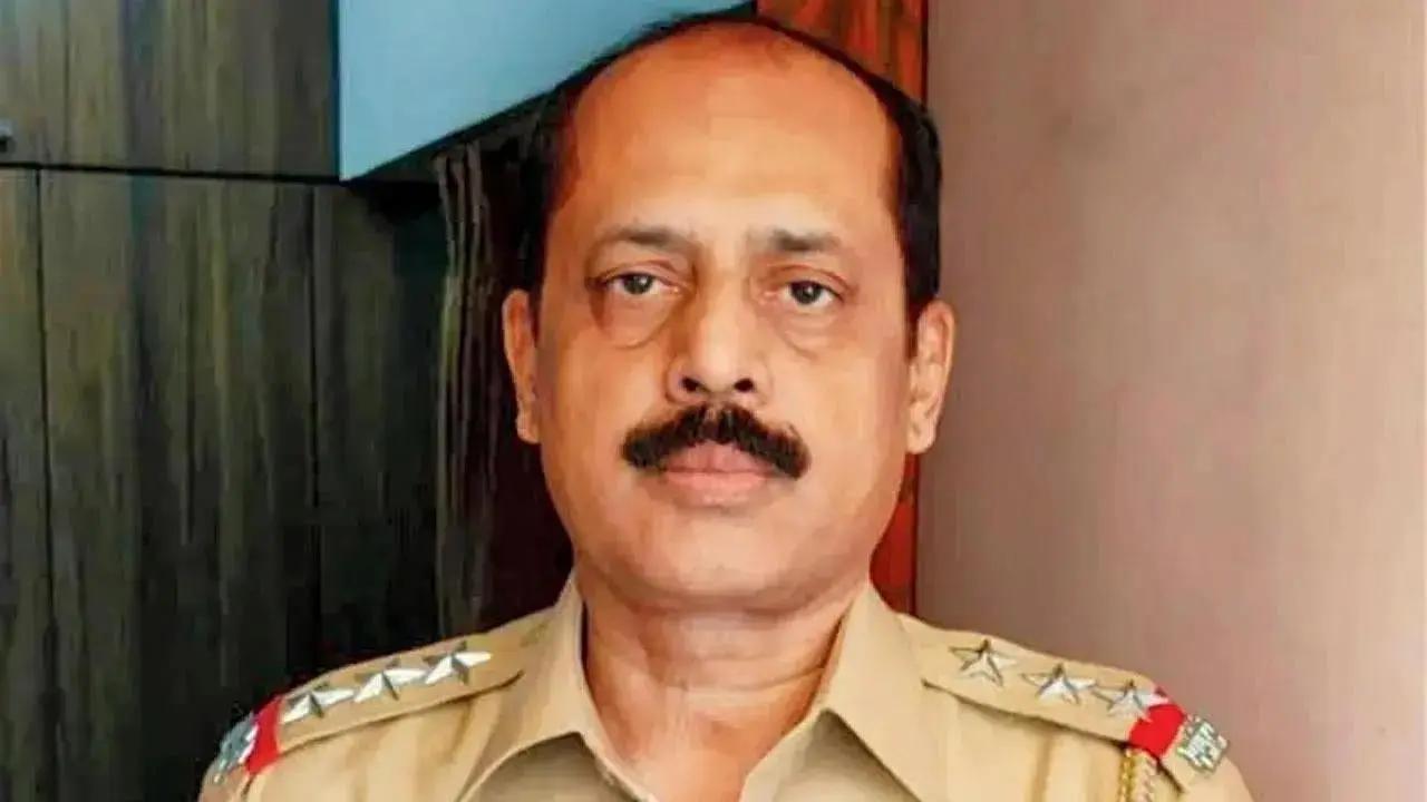 Mumbai: Ex-cop Sachin Waze seeks release from jail in corruption case