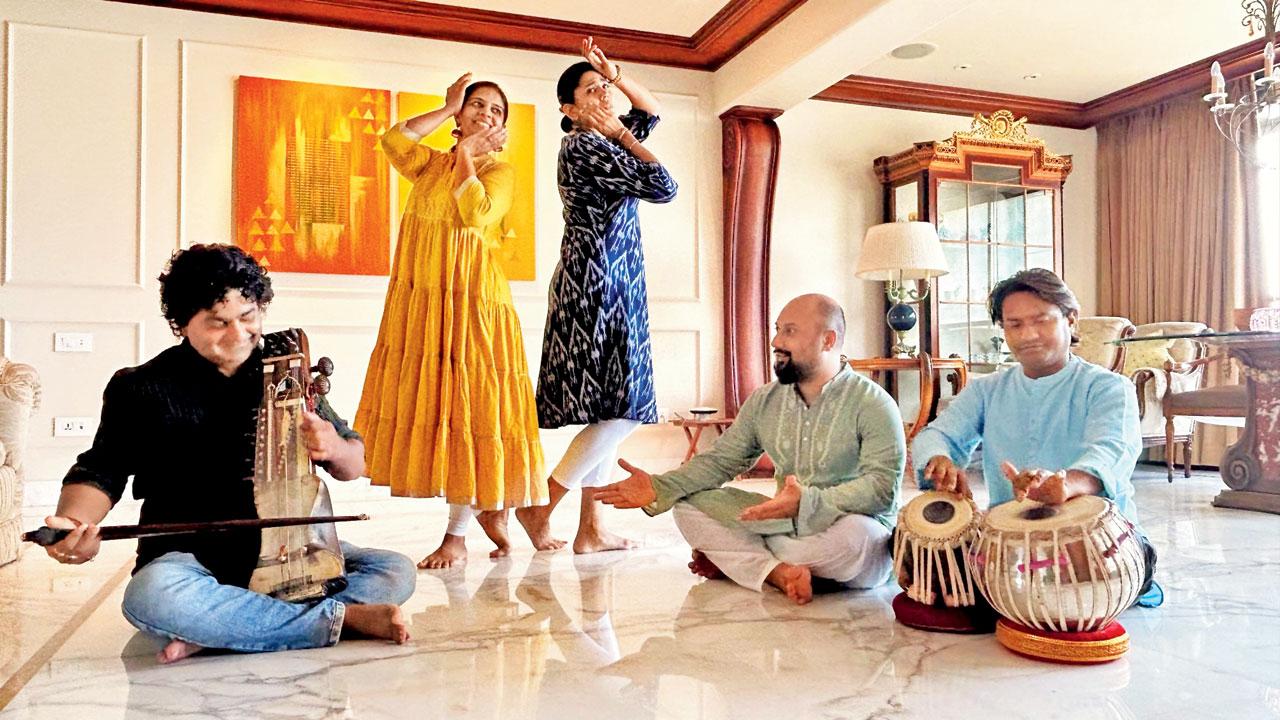 (From left) Sangeet Mishra, Mehta, Wagh, Nishanth Venkatesh and Hemant Bhosle rehearse for the performance