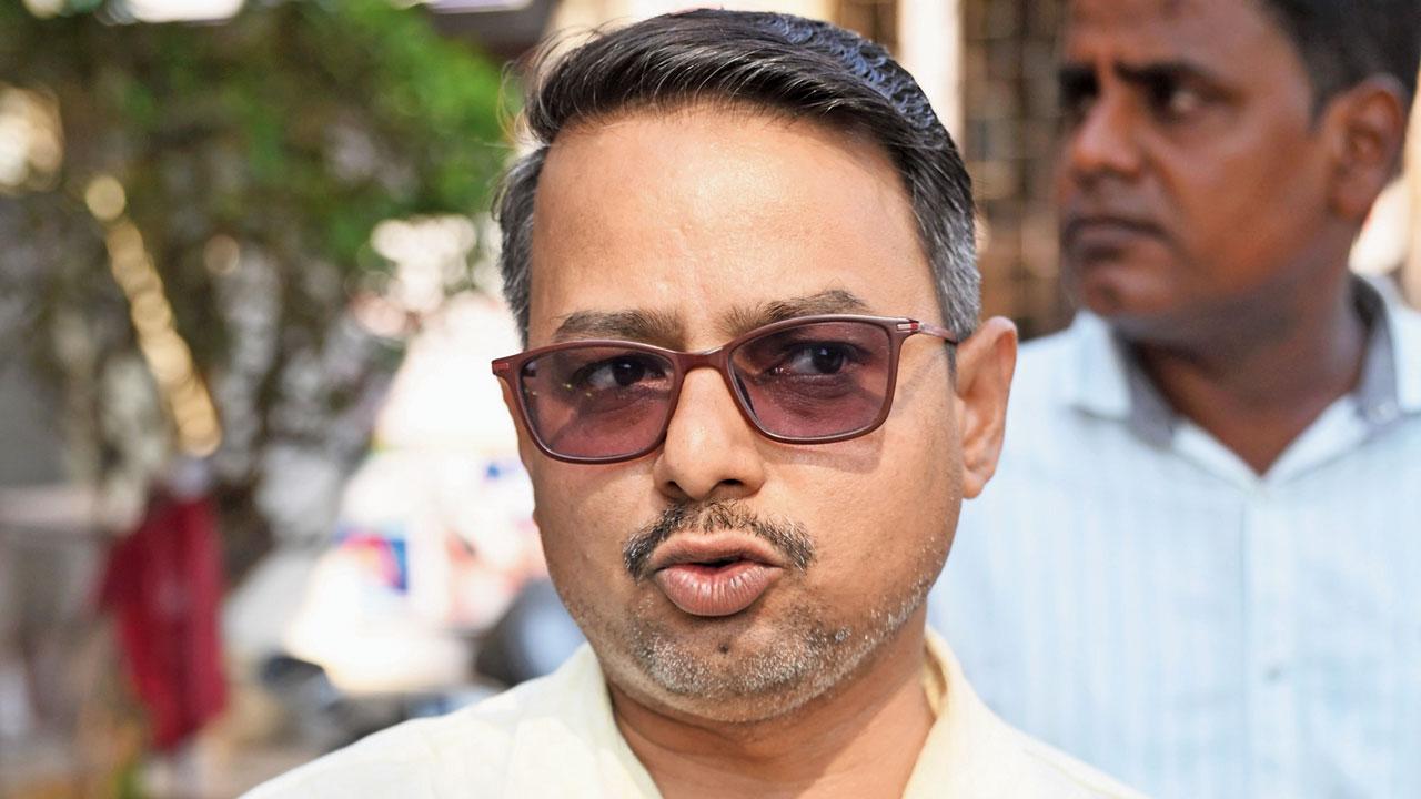 Sanjay Gupta, shop owner