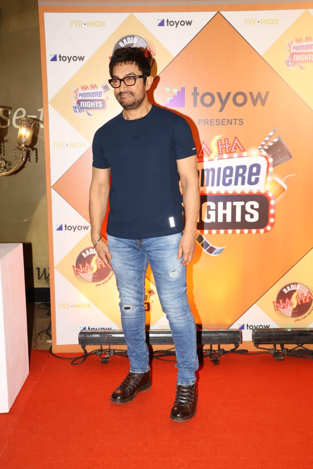 Aamir Khan and the team of 'Sarfarosh' gathered under one roof to celebrate the grand 25th anniversary which was a massive extravaganza