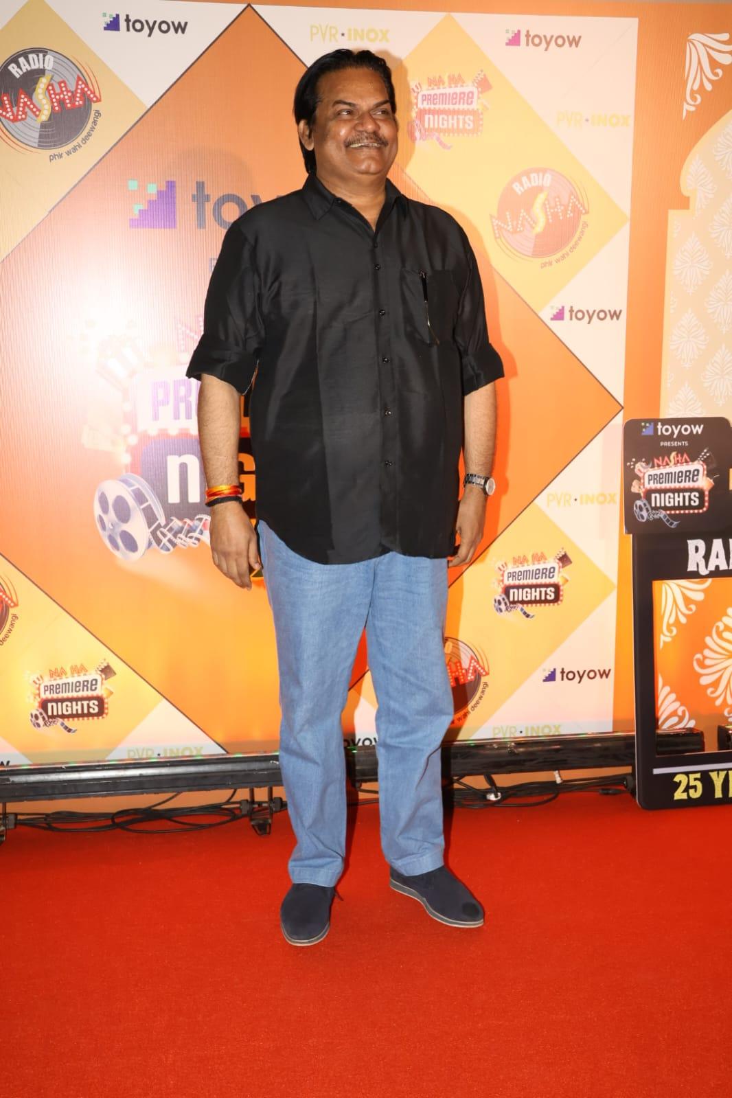 
Akhilendra Mishra posed for the paparazzi at the red carpet of the screening
