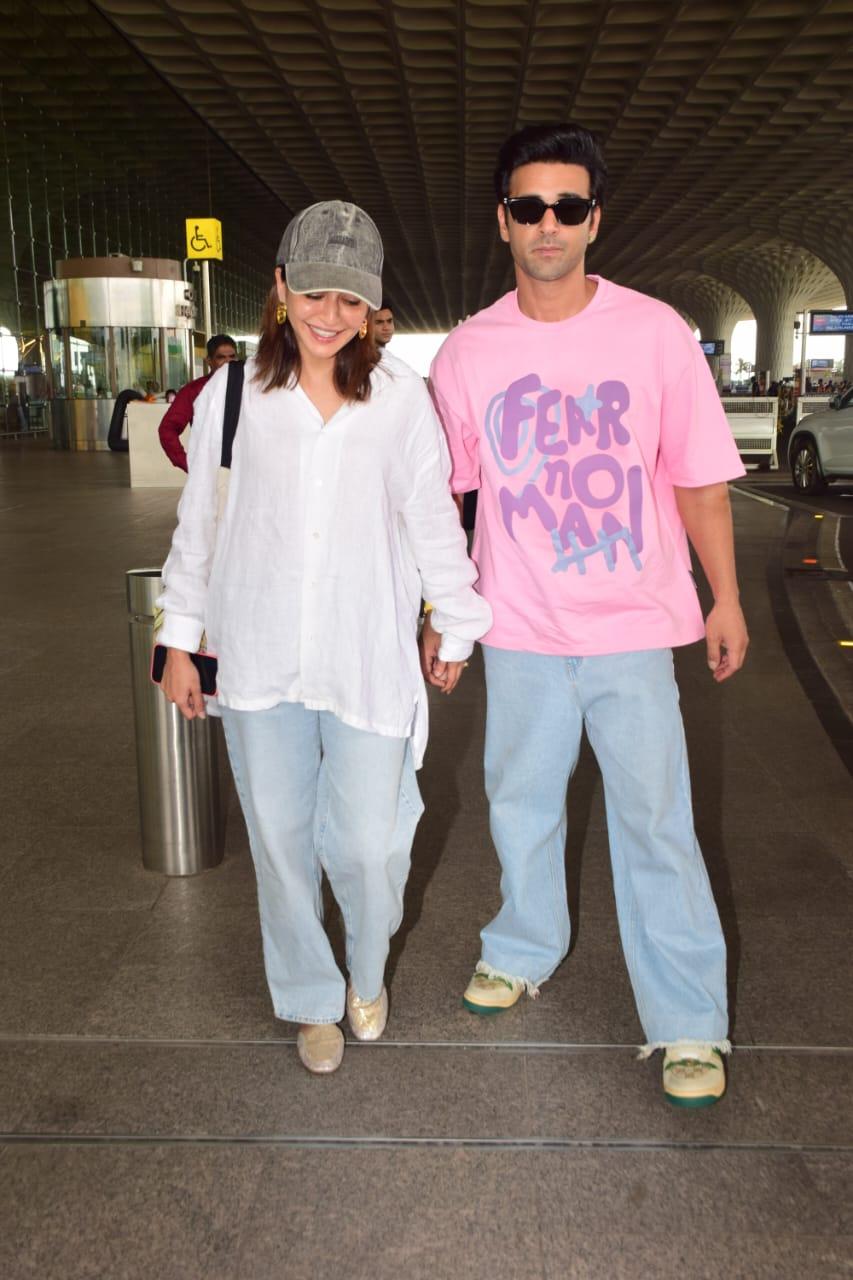 Pulkit Samrat and Kriti Kharbanda were clicked at the airport in comfy and cool outfits