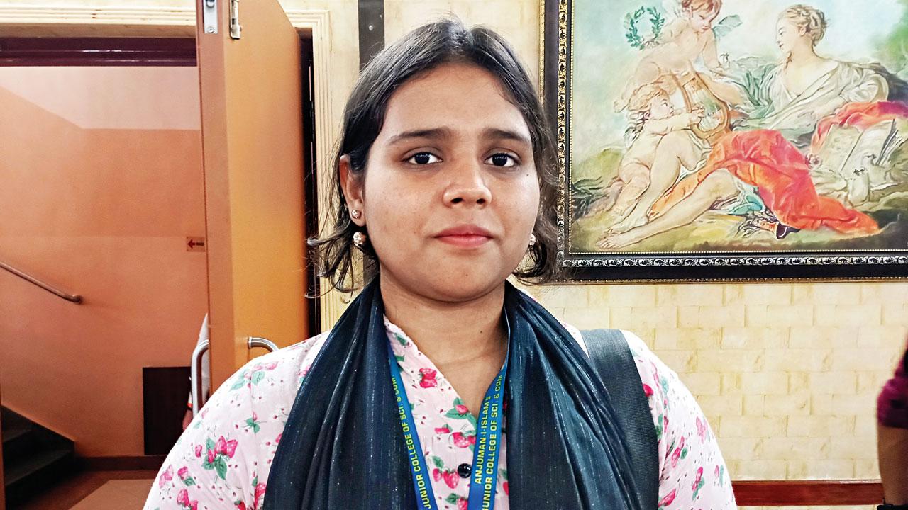 Kulsum Khan, Rabodi resident 