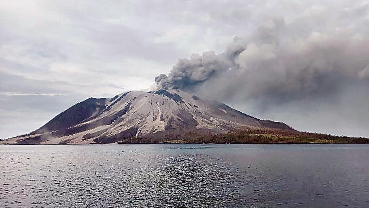 Volcano erupts, forces closure of schools in Indonesia