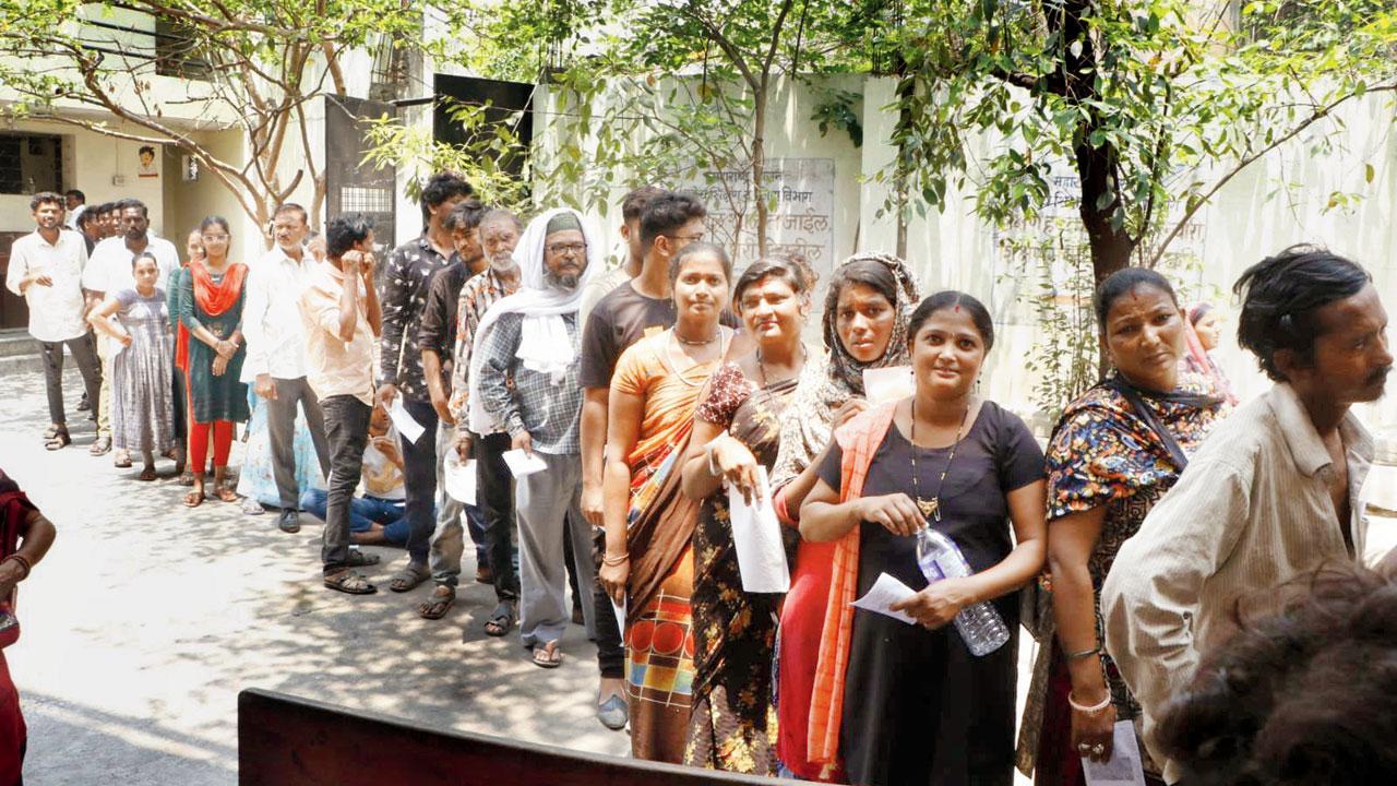 Maharashtra witnesses a 4 per cent lower turnout compared to 2019