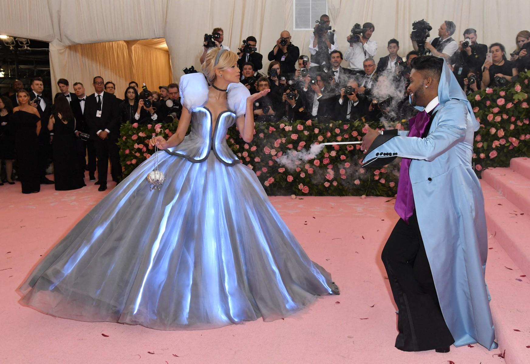 Zendaya and her stylist, Law Roach, really went all out at the 2019 Met Gala, and it was truly magical. The Spider-Man: Far from Home actress and Roach arrived together, with Zendaya wearing a custom Cinderella gown by Tommy Hilfiger, and Roach dressed as her fairy godmother. (Pic/AFP)