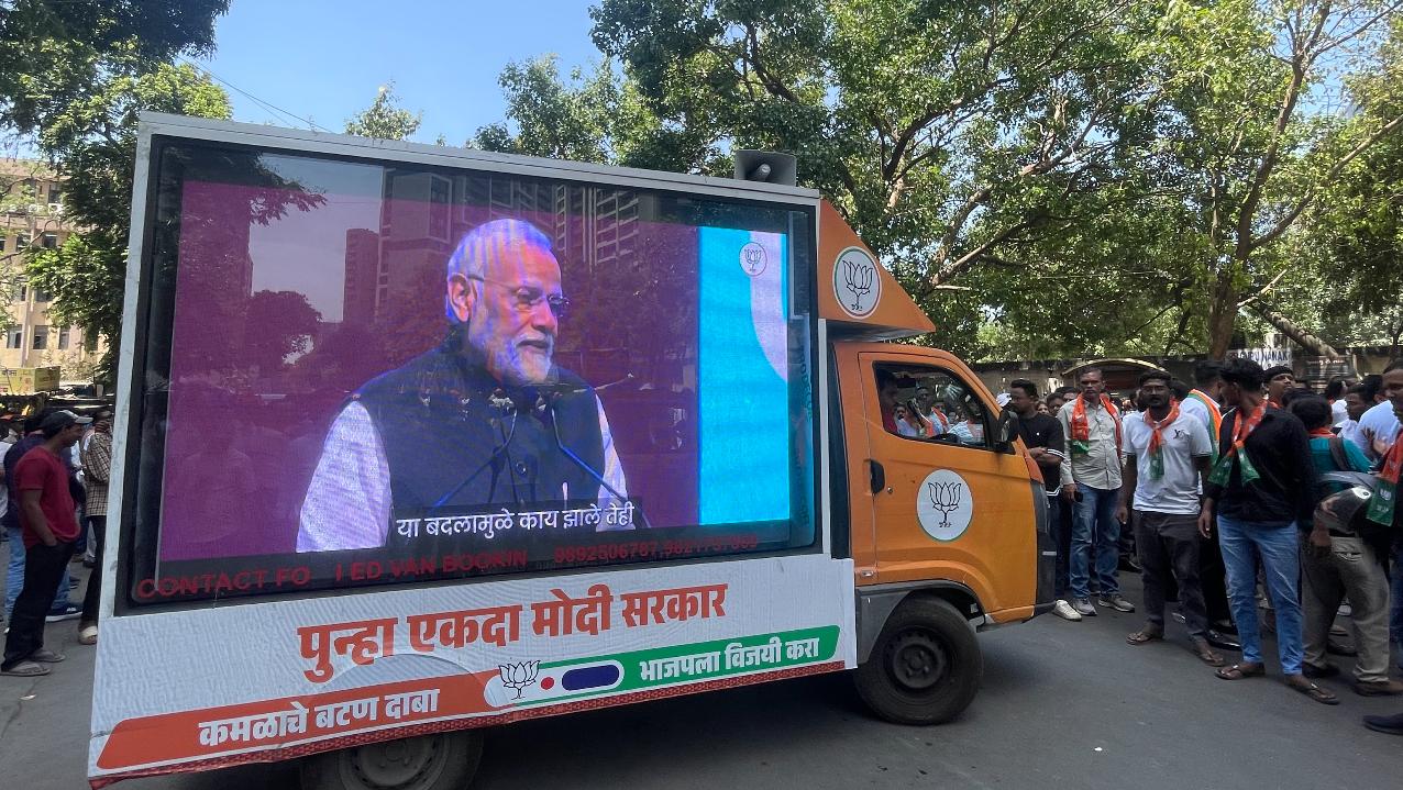 Of the 48 seats in Maharashtra, Mumbai accounts for six, while the adjoining Mumbai Metropolitan Region (MMR) has four. Mumbai’s six seats include Mumbai North, Mumbai North East, Mumbai North West, Mumbai North Central, Mumbai South and Mumbai South Central. The MMR has Thane, Kalyan, Bhiwandi and Palghar