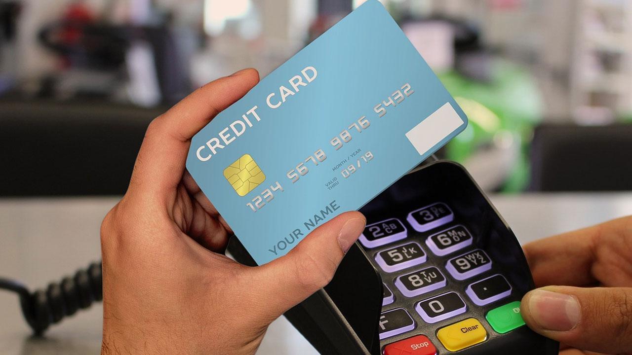 Buy now, pay later: Understanding no-cost EMI on credit cards