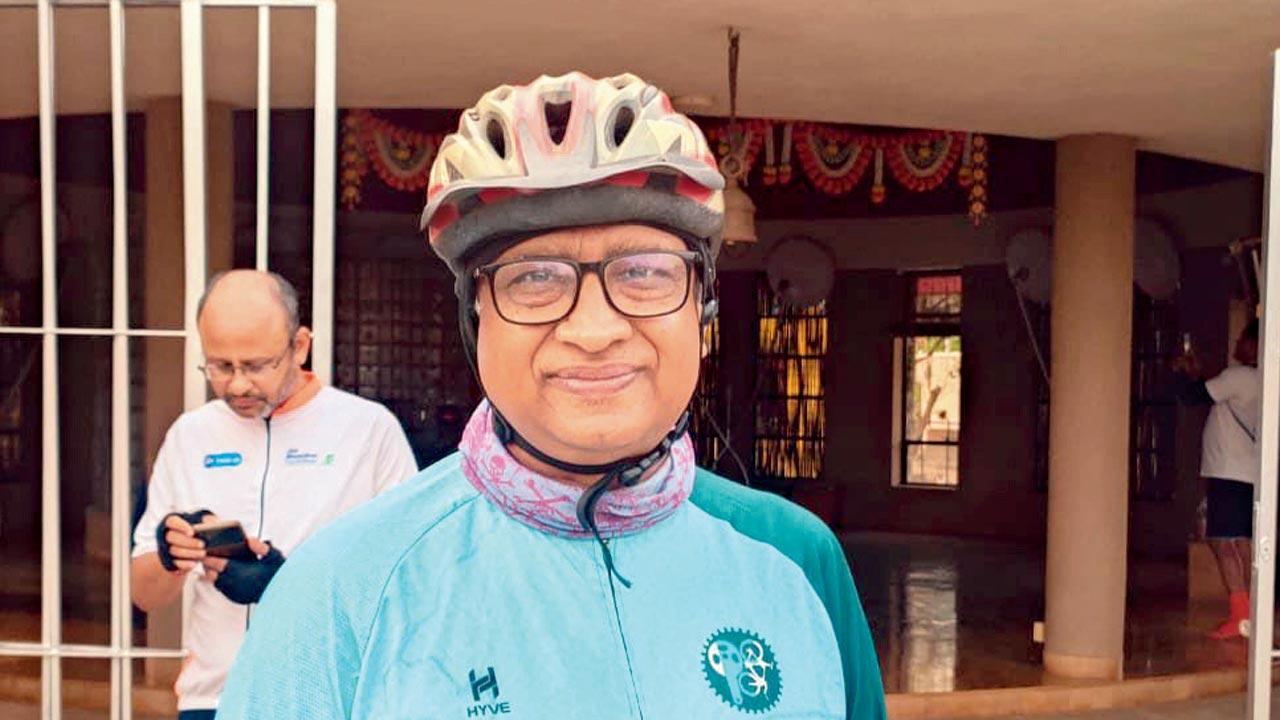 Sudhir Chakole, bicycle mayor, Panvel