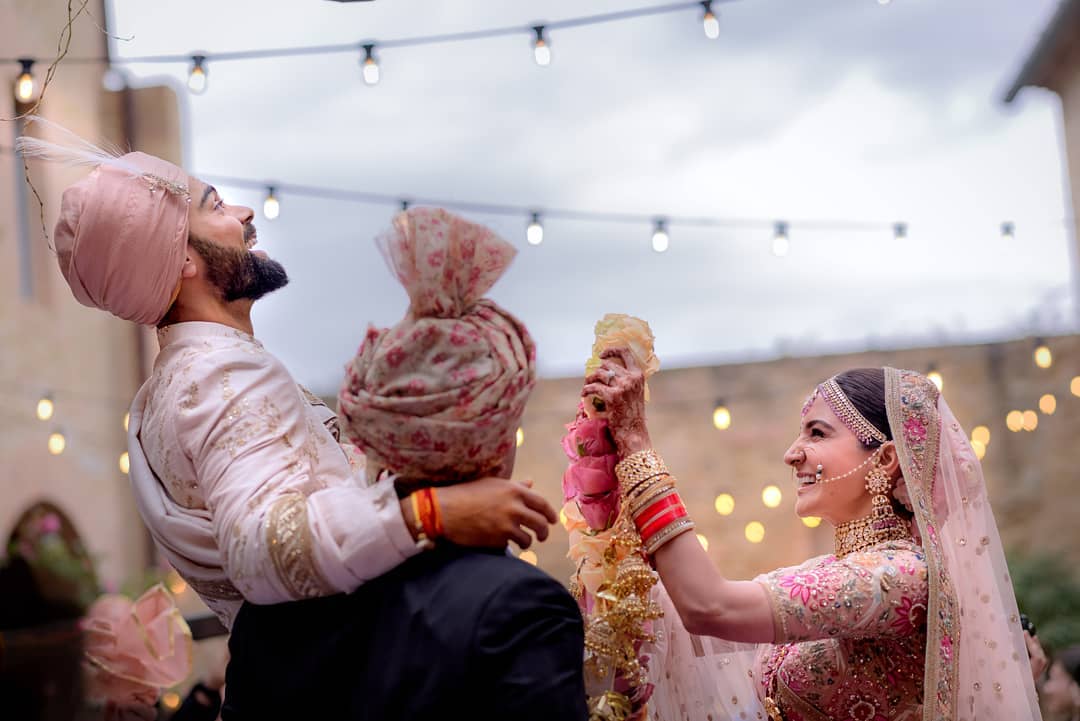 Anushka Sharma was one of the first few actresses who chose pastels as her wedding theme and started a trend. The actress tied the knot with her long-time boyfriend and cricketer Virat Kohli on December 11, 2017, in Italy