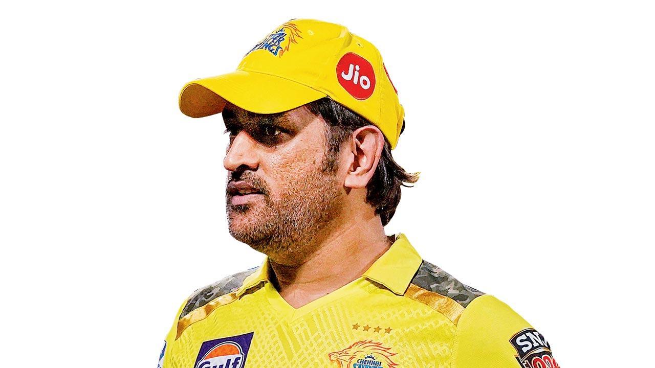 MS Dhoni may head to London to treat worrying muscle tear