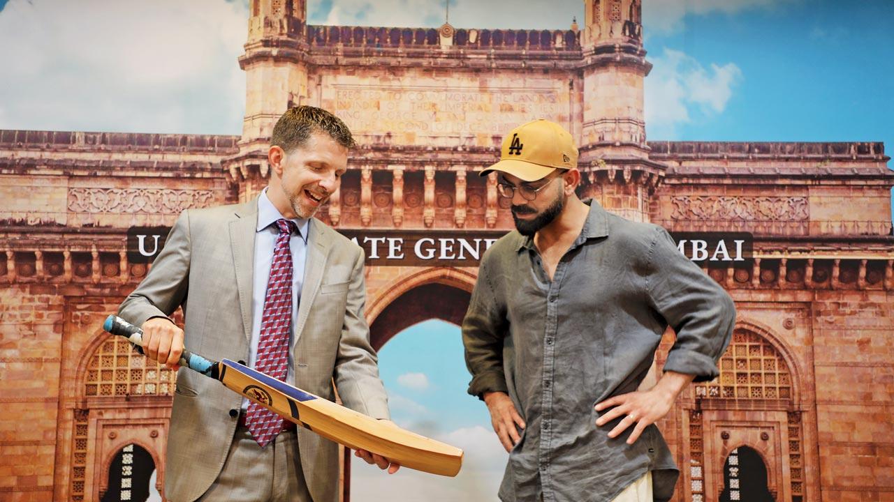 Mike Hankey with Virat Kohli