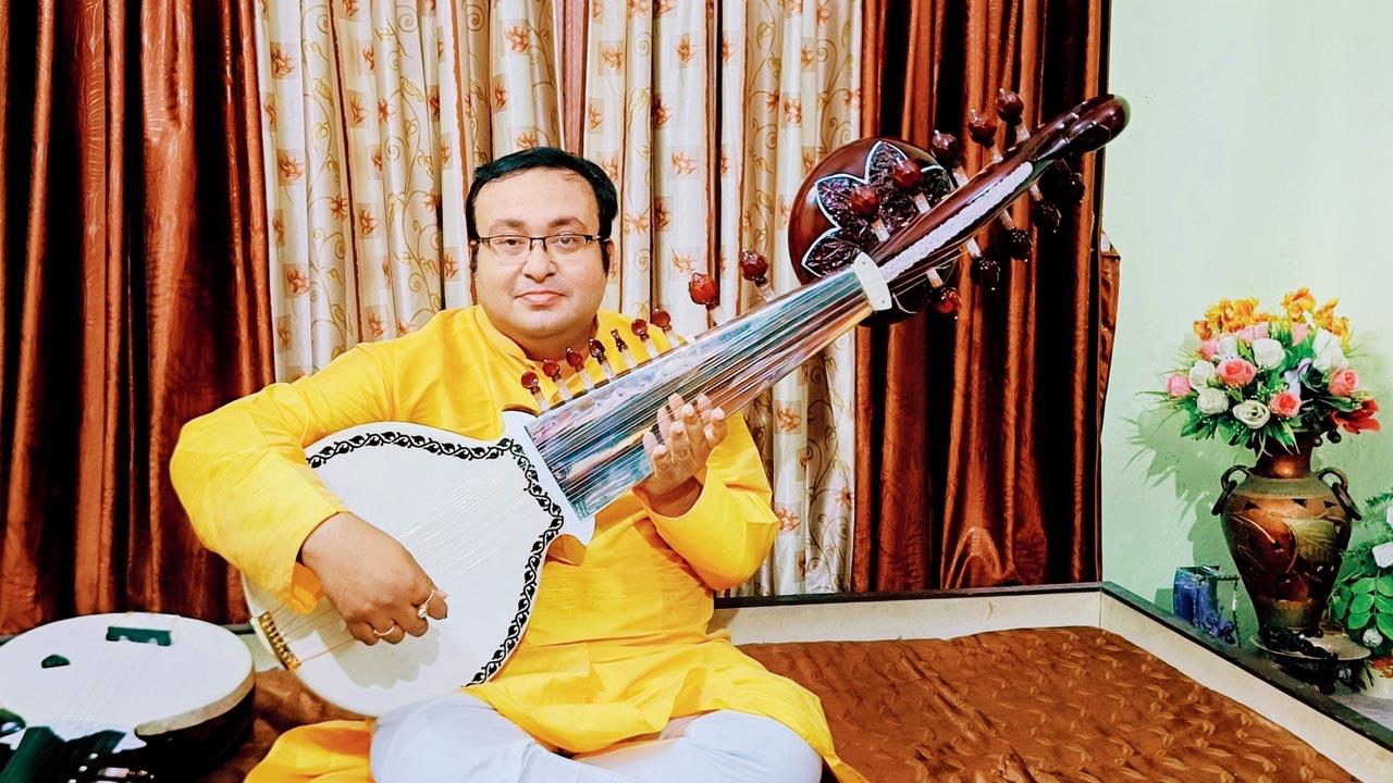 Joydeep Mukherjee with the revived sur-rabab