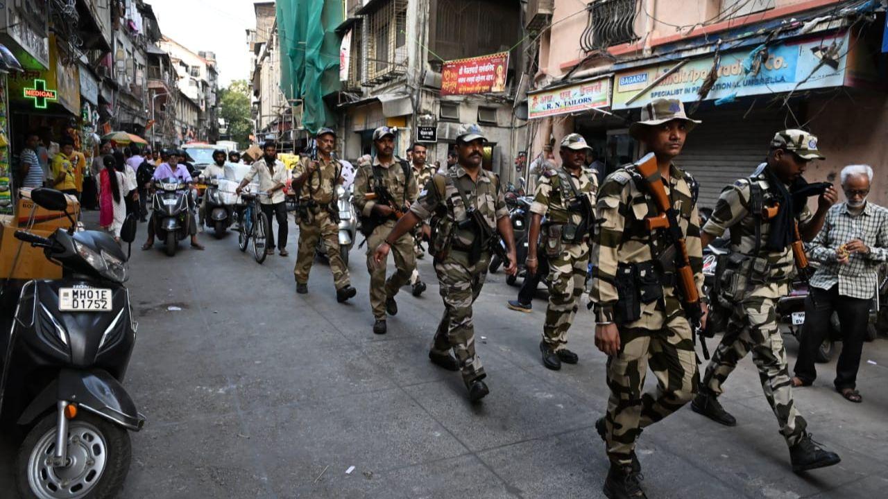 Mumbai Police have outlined extensive security arrangements for the voting day on May 20. Thousands of police officers will be deployed across the city to ensure a smooth and secure election process. Senior police officials will oversee the operations to maintain law and order.
