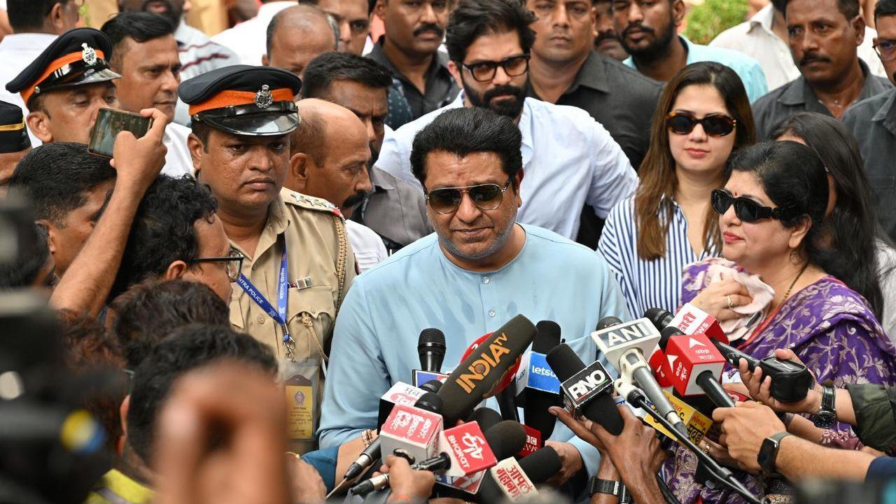 IN PHOTOS: Raj Thackeray, family cast their vote in Mumbai