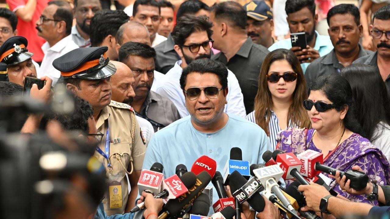 Prominent leaders vote in Mumbai, Thane during Phase 5 of India General Elections 2024