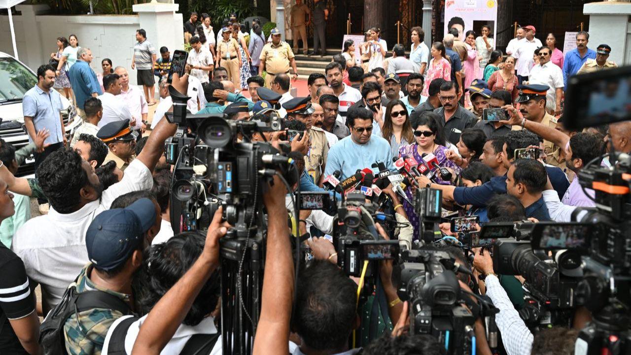 Raj Thackeray, in his previous rally, had announced that the party would be extending unconditional support to the BJP-led Mahayuti in Maharashtra. 